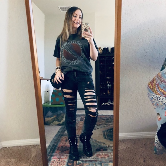 Meet your Posher, Andrea - Picture 3 of 11